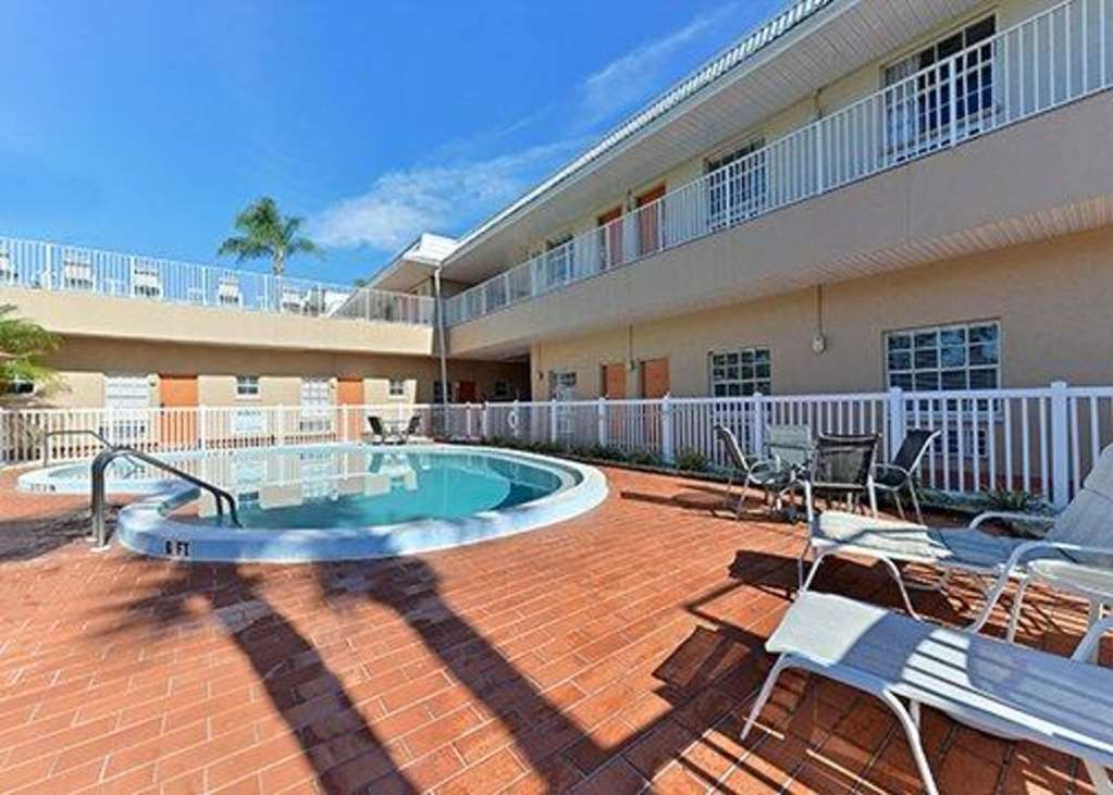 Travelodge By Wyndham Venice Venice Gardens Удобства фото