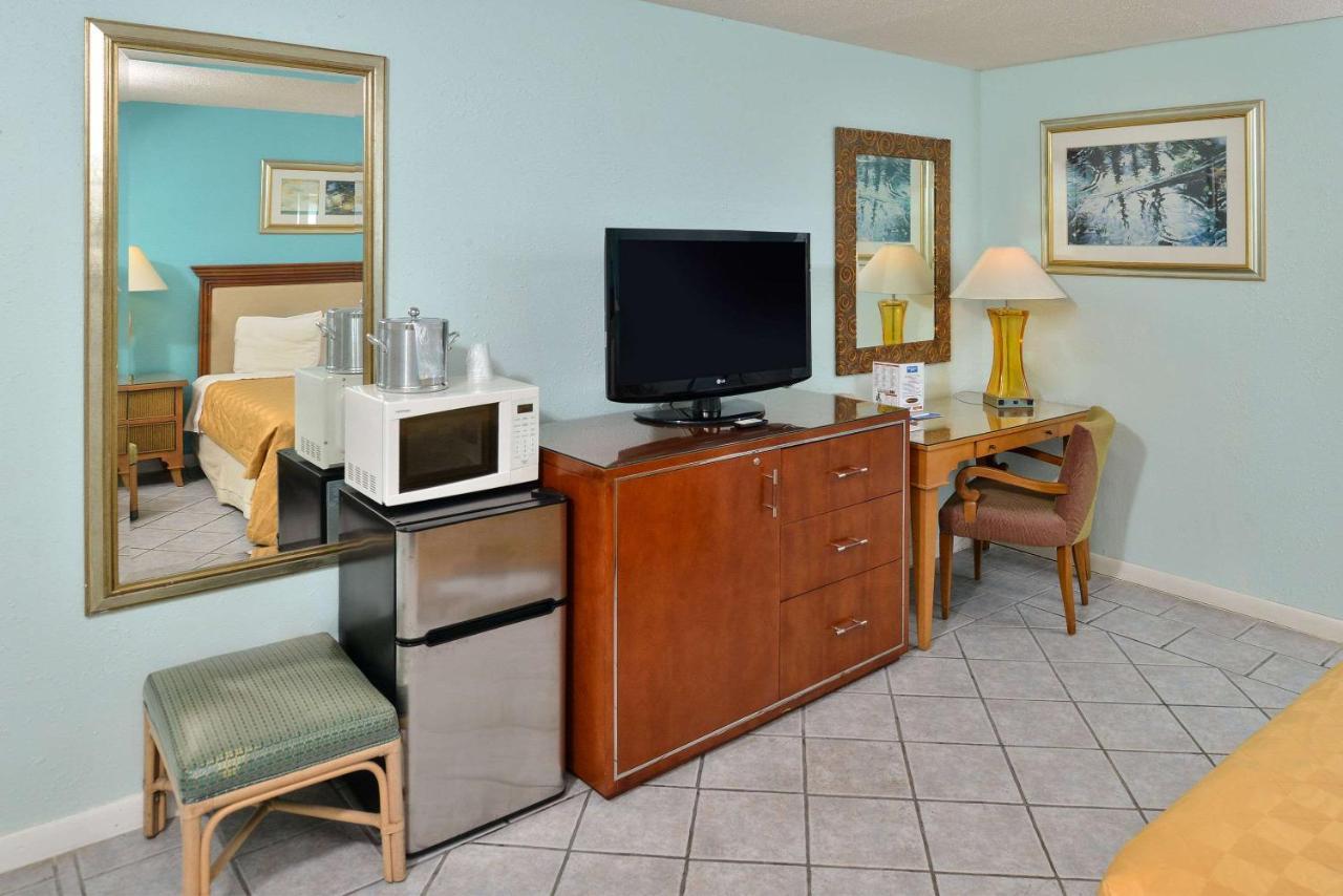 Travelodge By Wyndham Venice Venice Gardens Экстерьер фото